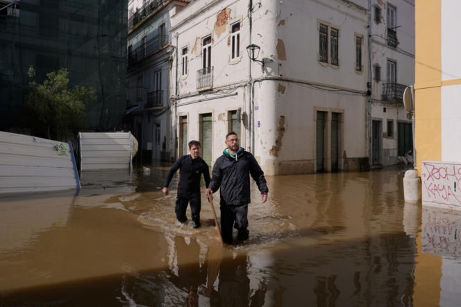 Zalana Portugalia wybrała prezydenta! Wybory mimo katalizmu