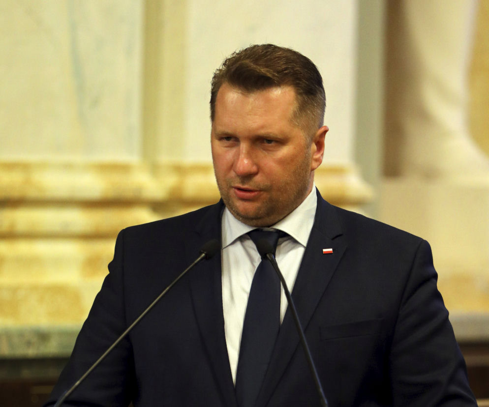 Zmiana nazwy ronda Dmowskiego na Praw Kobiet. Ostra wypowiedź ministra Czarnka