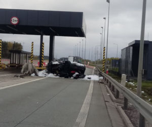 Tragiczny wypadek na S8. Kierowca dachującego BMW nie przeżył
