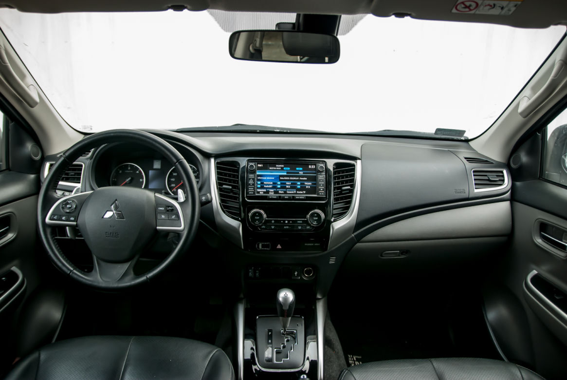 Mitsubishi L200 2.4 DID Instyle