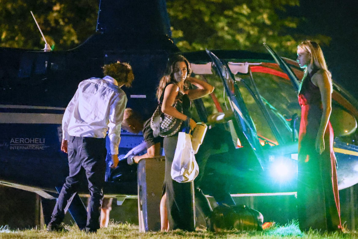 Wieniawa i Musiałowski przylecieli na imprezę helikopterem. Cena wbija w fotel!