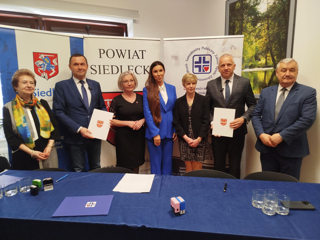 Umowa na przekazanie dotacji na zakup nowego sprzętu dla Szpitala Miejskiego w Siedlcach została podpisana 28 kwietnia
