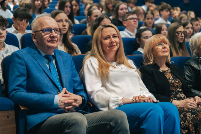 Najzdolniejsi uczniowie odebrali stypendia Prezydenta Miasta Siedlce