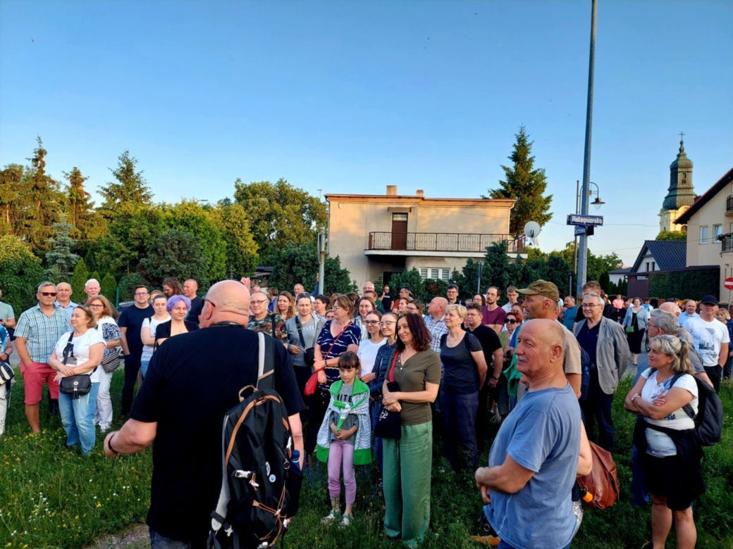 Magiczna Noc Świętojańska w Starym Fordonie. Spacer pod gwiazdami przyciągnął bydgoszczan i turystów