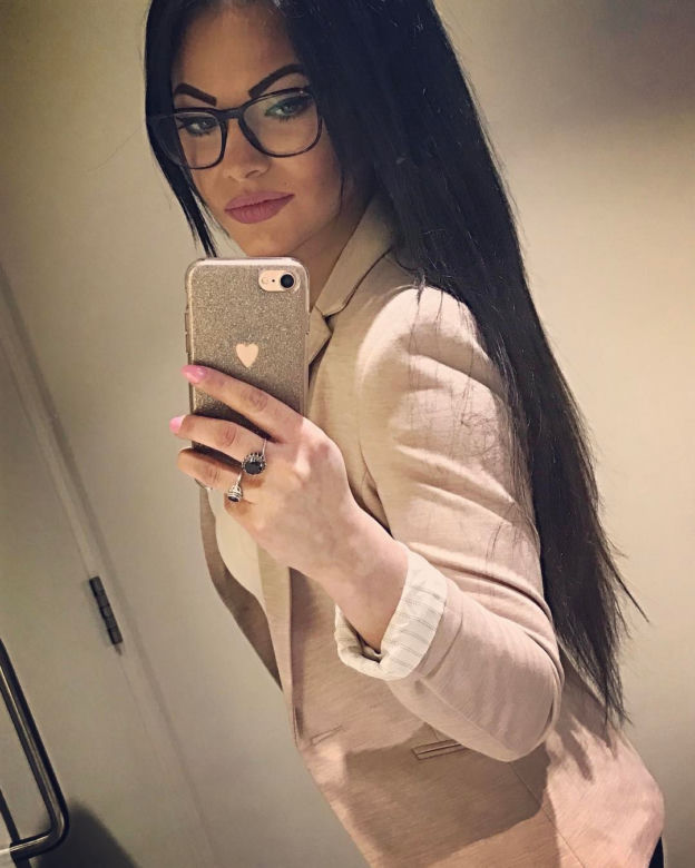 Najseksowniejsza kandydatka na radną w Polsce Aleksandra Puławska