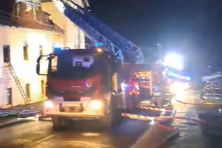 Tajemniczy pożar pensjonatu i zwęglone ciało. Prokuratura bada zagadkowe wątki