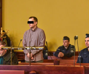 Paweł W. mógł zabić młode małżeństwo przygniatając ich samochodem do ściany