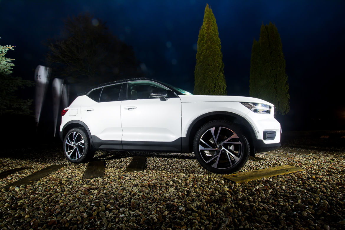 Volvo XC40 D4 AWD AT8 Momentum