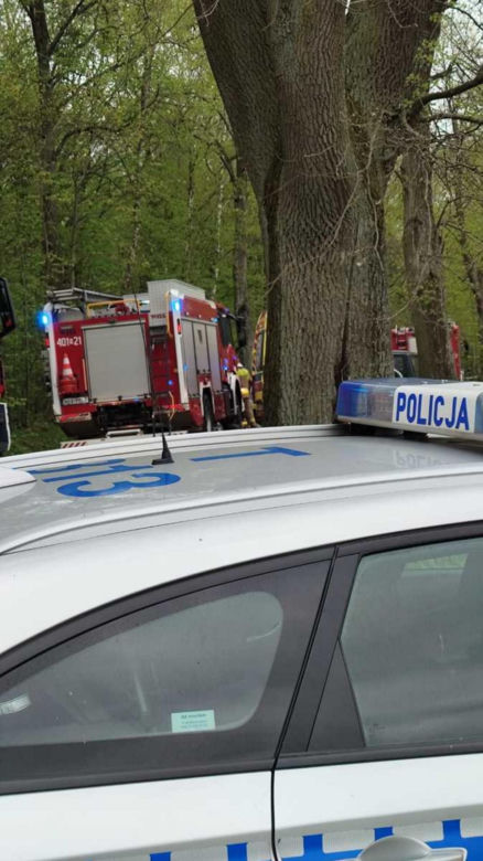 Tragiczny wypadek pod Bartoszycami. 22-letnia pasażerka nie żyje