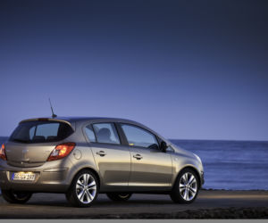 Opel Corsa 2011 - wersja 5-cio drzwiowa