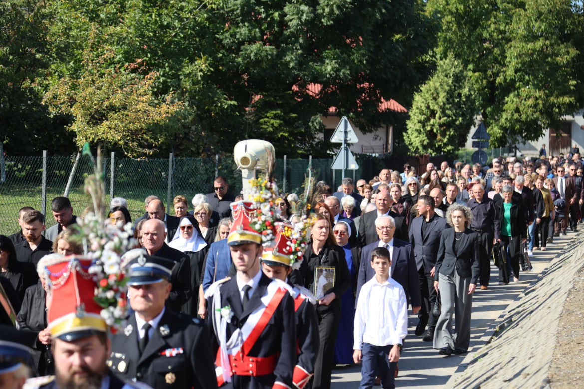 Pogrzeb księdza Stanisława w Grzęsce