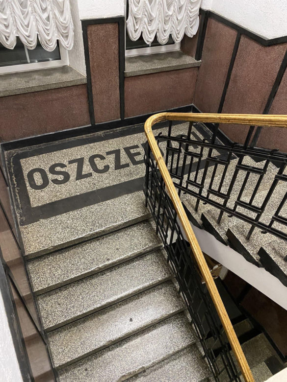 Wnętrzarski hit PRL-u jeszcze do niedawna był symbolem kiczu. Dziś znów wraca do łask
