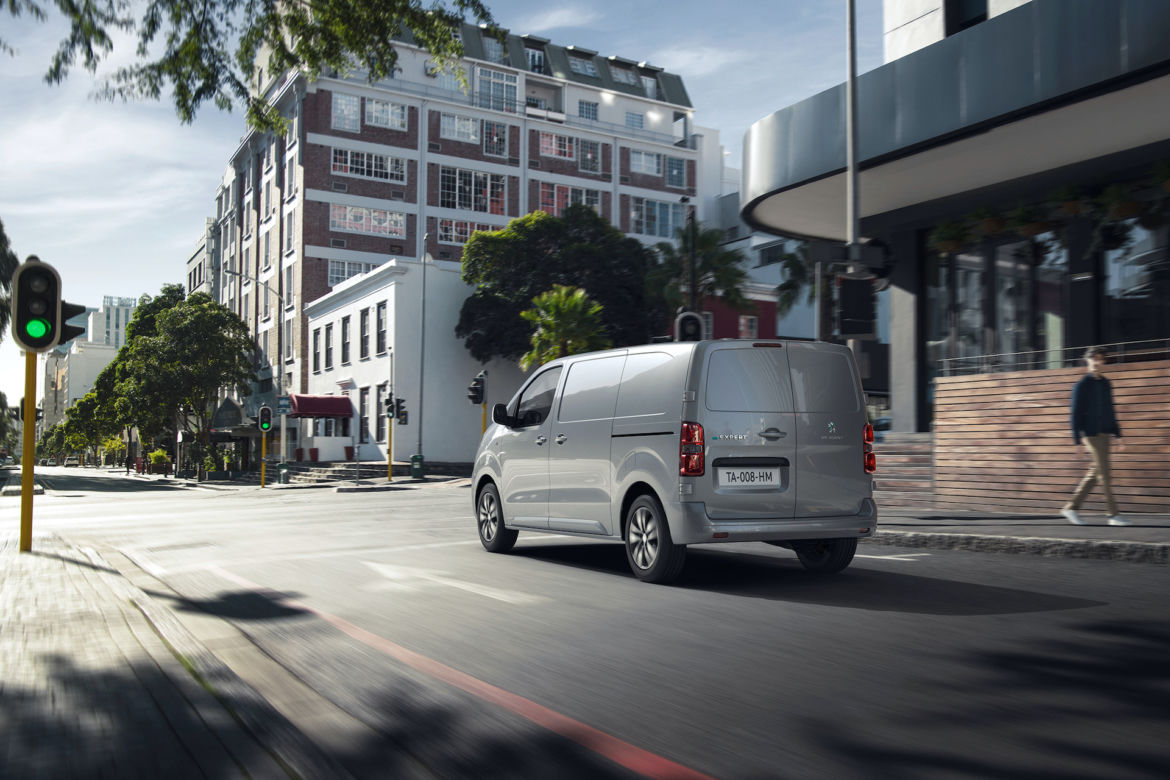 Peugeot e-Expert (2021)