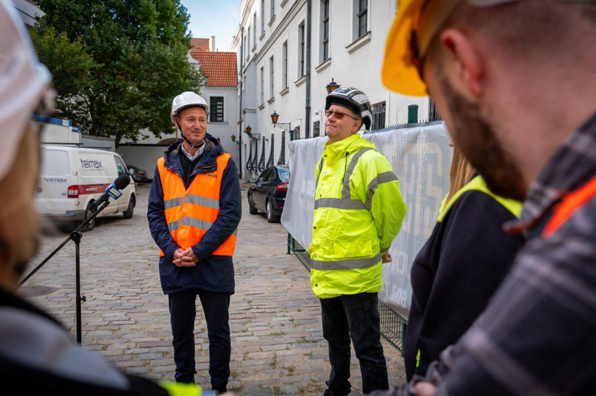 Niezwykłe odkrycie podczas remontu zamkowego dziedzińca