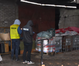 Podejrzane beczki w Środzie Wielkopolskiej. To prawdziwa BOMBA ekologiczna 