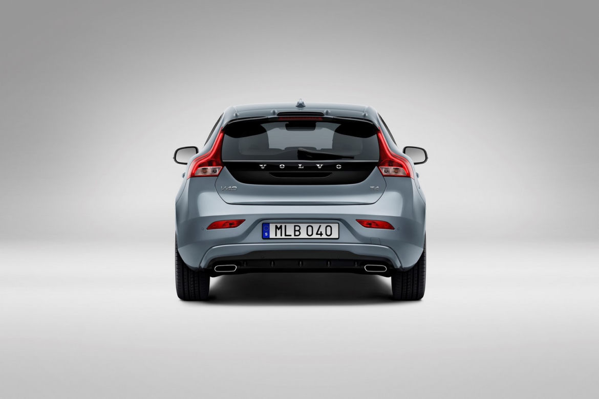 Volvo V40 lifting 2017