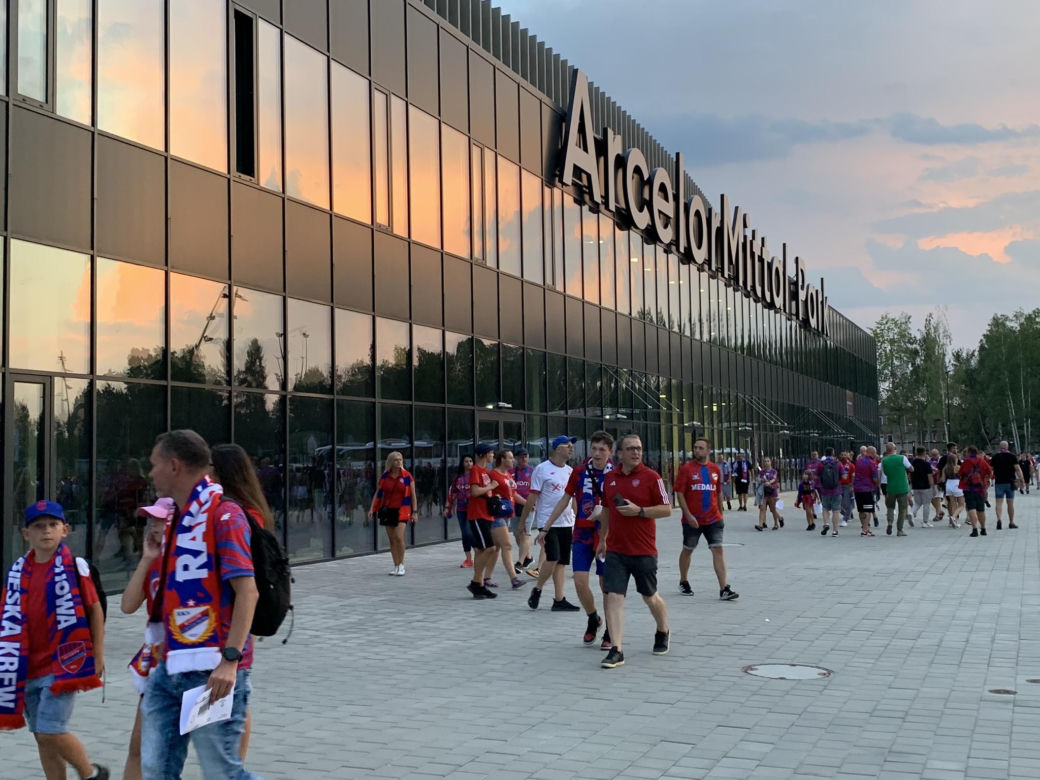 Świetna zabawa podczas meczu Raków Częstochowa - FC Kopenhaga 