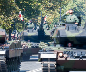 Defilada wojska w Warszawie