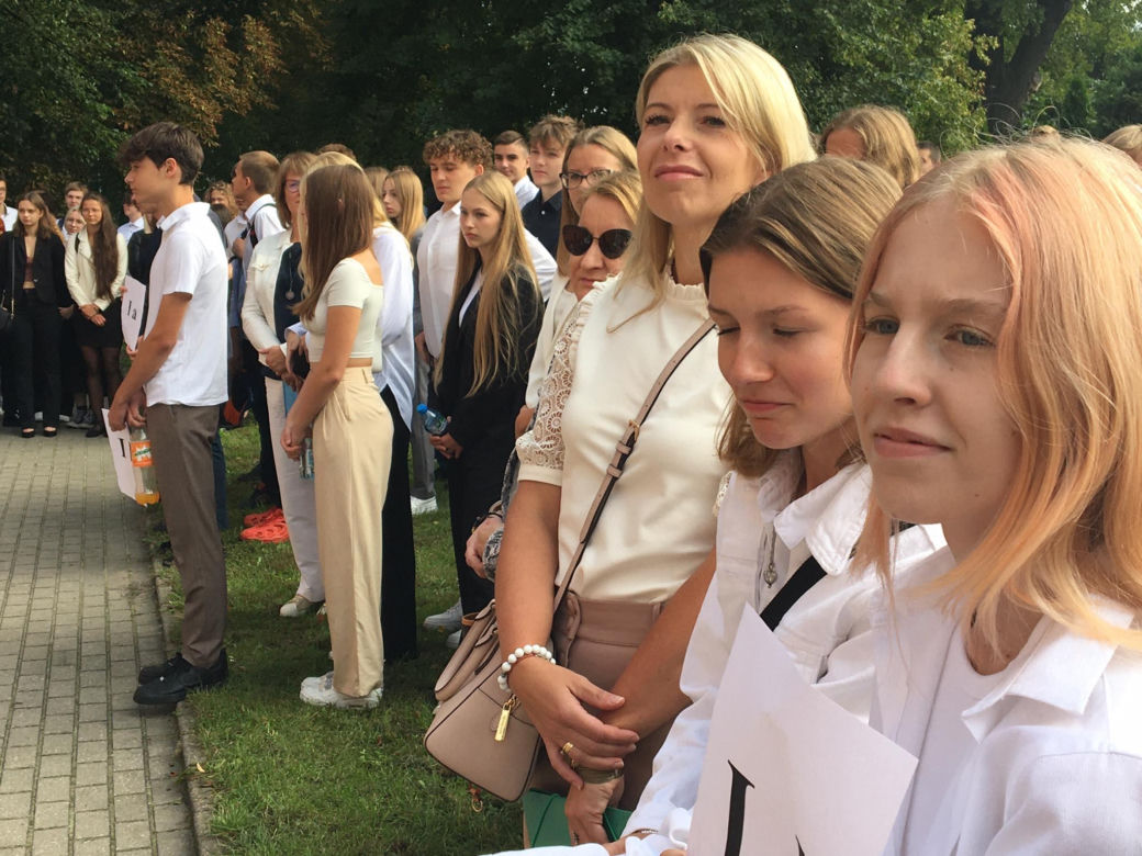 Rozpoczęcie roku szkolnego w II LO w Grudziądzu