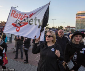  Czarny Wtorek. Kobiety strajkują w rocznicę Czarnego Protestu