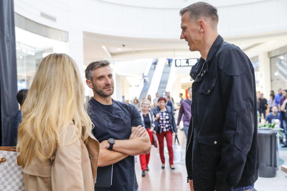 Najwyższy uczestnik "Tańca z gwiazdami" mierzy 218 cms. Kim jest Cezary Trybański?