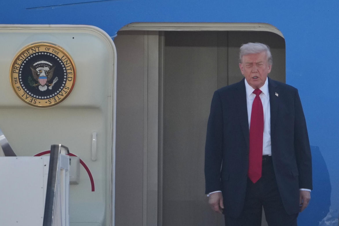 Trump w Tel Awiwie. Hamas wypuszcza kolejnych zakładników