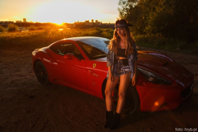Sylwia Nowak w klipie Ukradnij. Seksowna jak nigdy dotąd! [FOTO]