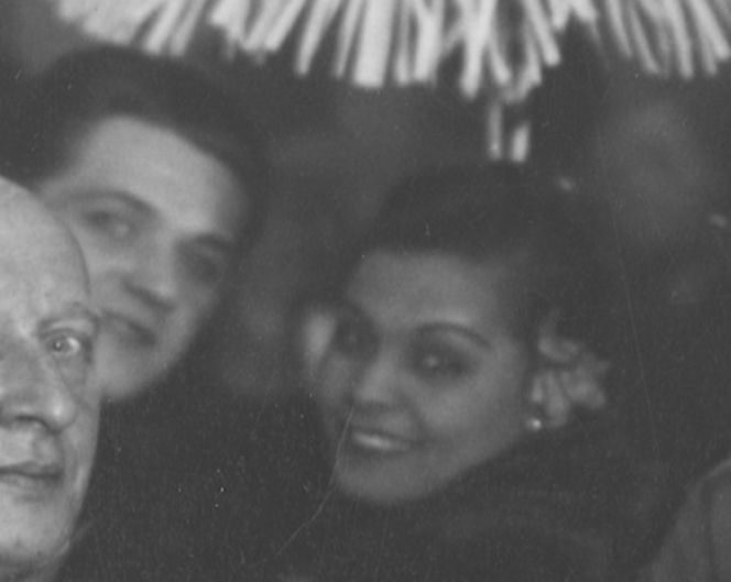 Rozmyte twarze i ukryta historia. Tajemnica zdjęcia z balu sylwestrowego 1933 roku