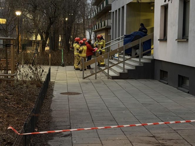 Przyniósł kopertę z białym proszkiem do komisariatu w centrum Warszawy