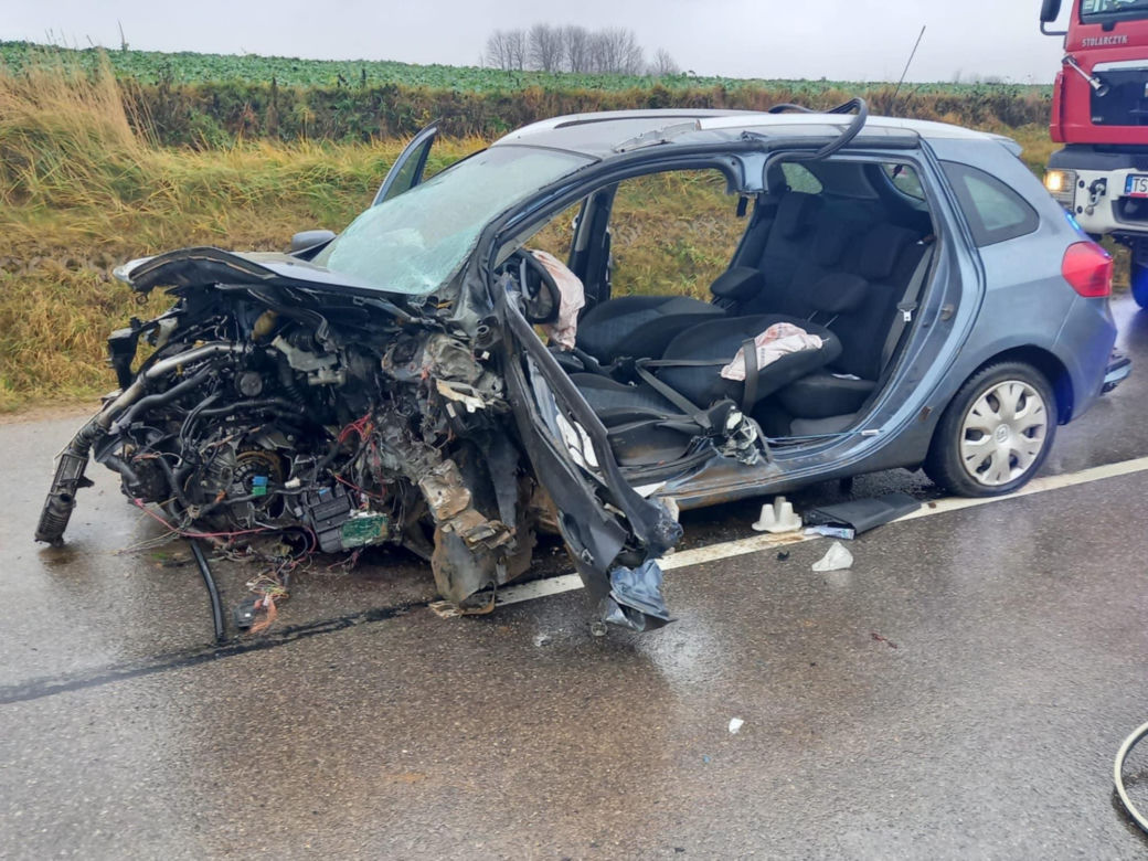Wypadek w Wieloborowicach. Jeden z kierowców kompletnie pijany. 