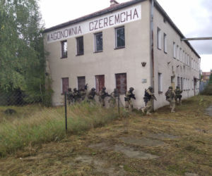 Czeremcha. Ćwiczenia policji na dworcu PKP: strzelanina, uprowadzenie zakładników