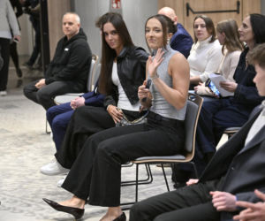 Iga Świątek i Daria Abramowicz na konferencji