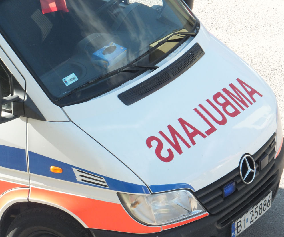 Białystok. 70-letni kierowca potrącił 14-letnią rowerzystkę. Nastolatka w szpitalu