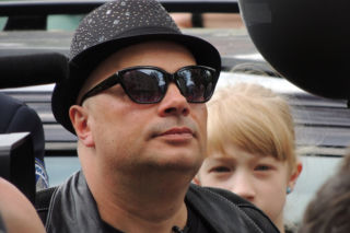 Krzysztof Skiba przesłuchany przez policję za pomnik jabola na koncercie w Ustrzykach Dolnych