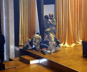 Terroryści w hotelu