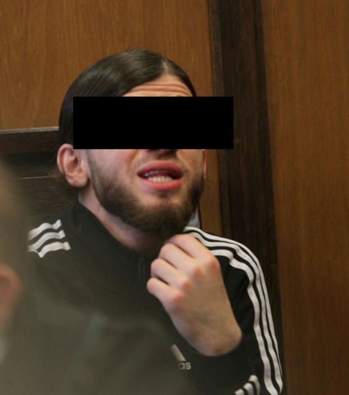 Zabił, bo chciał złoty łańcuch? Świadkowie zeznają przeciwko zawodnikowi KSW