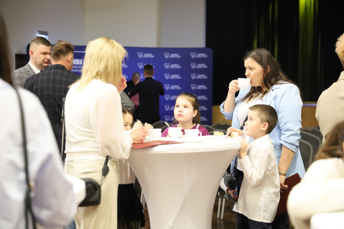 Stypendia sportowe w Osiecznej