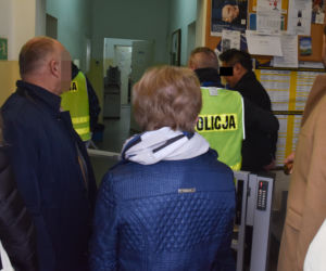 Gwiazdor Hollywood  pobił policję