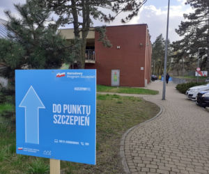 Punkt szczepień przy kortach w Toruniu