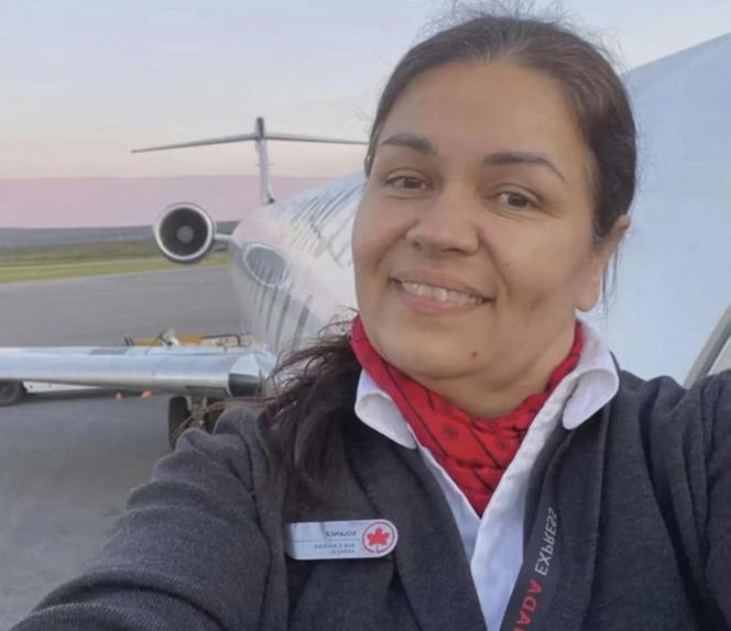 Stewardesa przeżyła katastrofę lotniczą. Ujawniono jej obrażenia