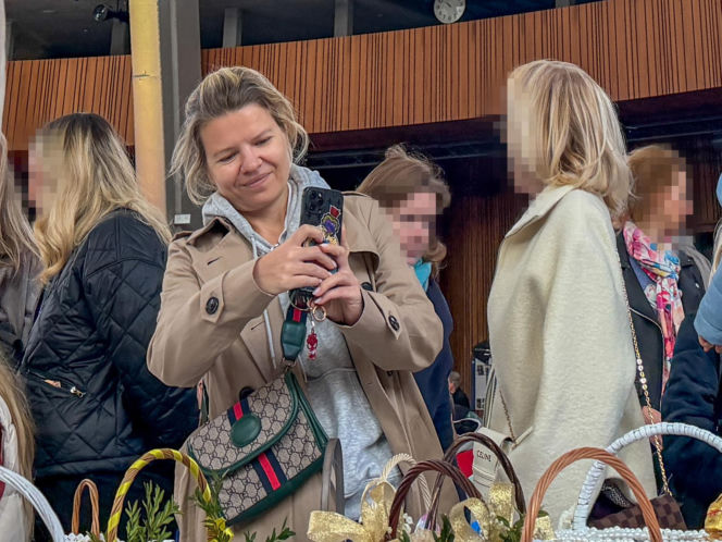 Marta Manowska ze święconka