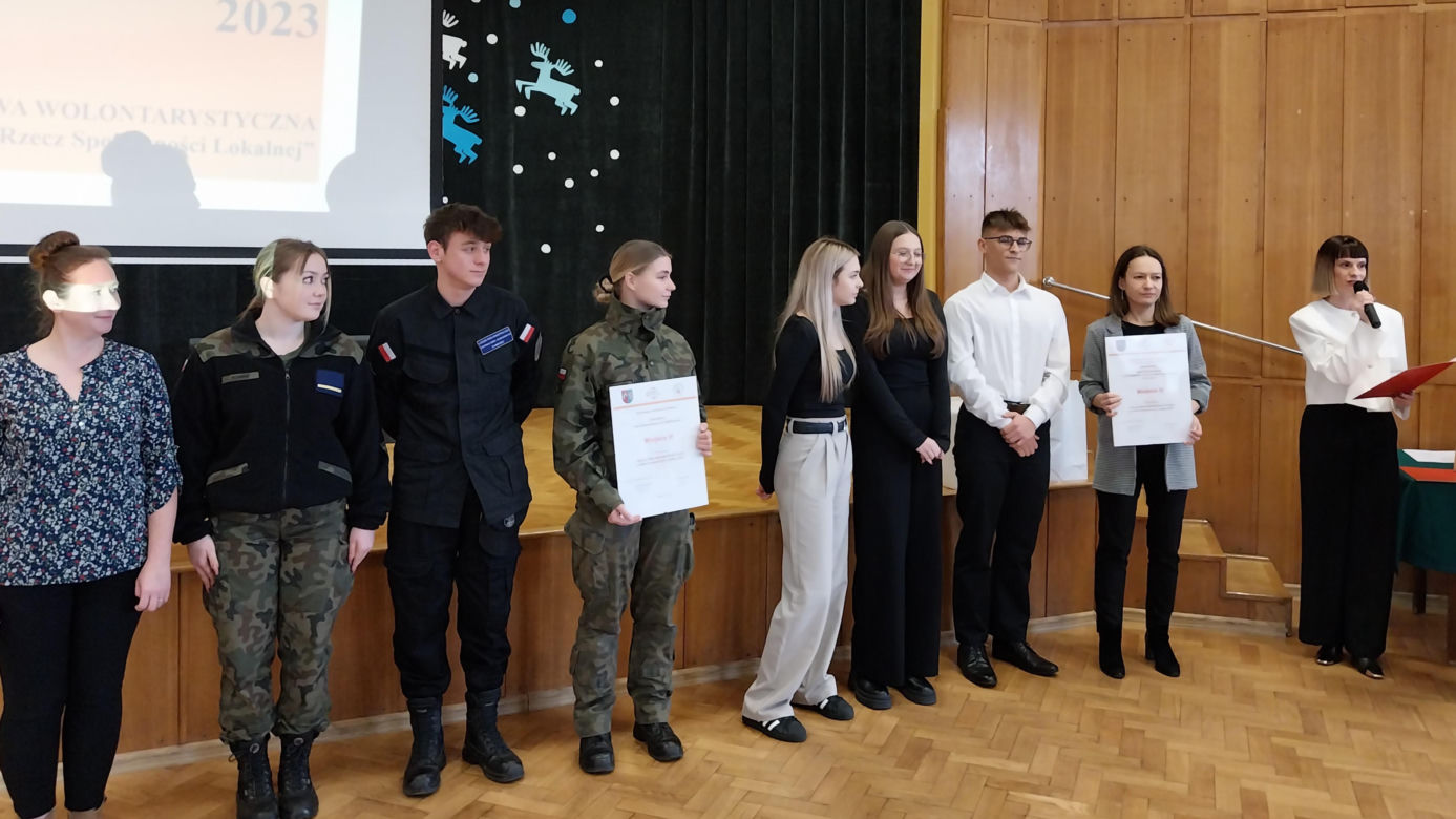 Gala Wolontariatu i rozstrzygnięcie dwóch konkursów: na najaktywniejszą zamojską organizację pozarządowa i inicjatywę na rzecz społeczności lokalnej 2023.
