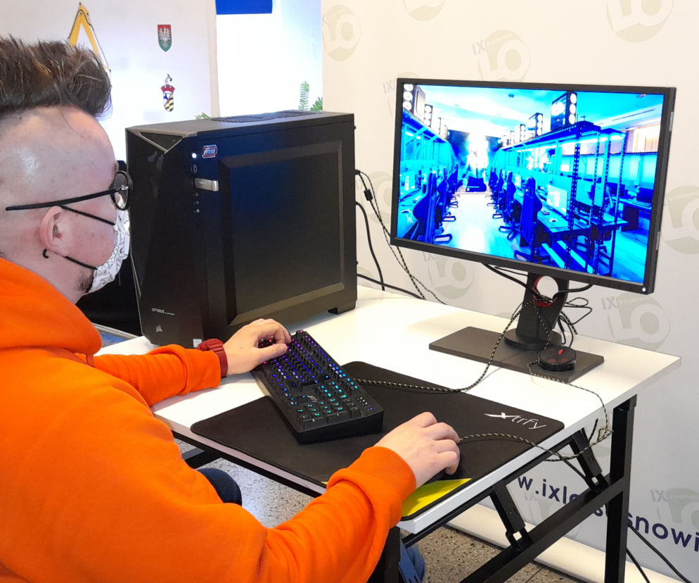 W sosnowieckim IX liceum powstanie pierwsza w Polsce klasa e-sportowa
