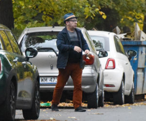 Tak się leczy Zbigniew Zamachowski. Jajeczko na gardełko, Whiskey na zdrówko