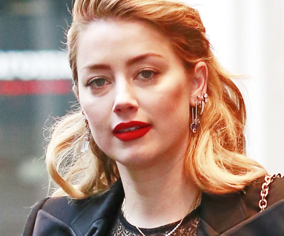 Amber Heard pokazała piersi