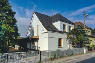 Dom bliźniak na Śląsku. Remont połączony z rozbudową domu