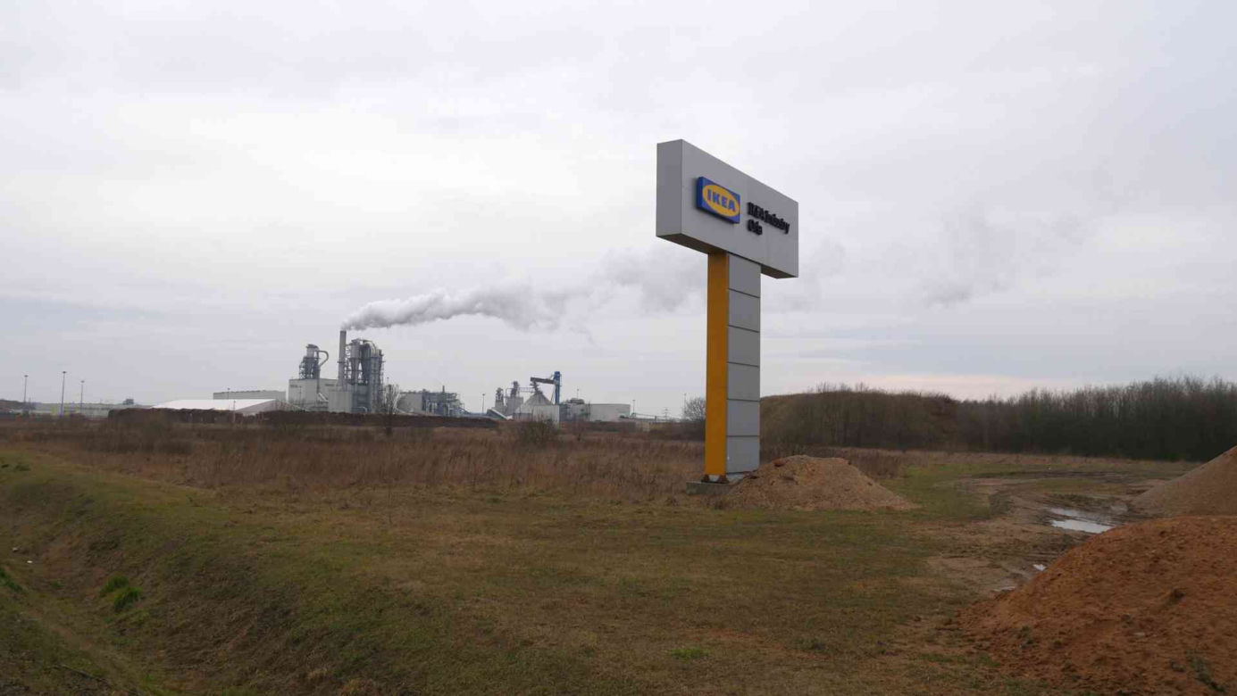Hot16Challenge2: IKEA Industry Podlasie. Tak rapują pracownicy IKEI!