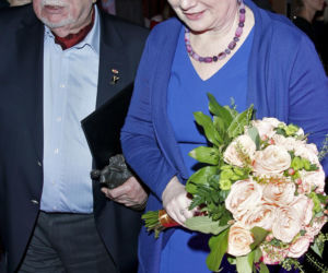 Hanna Gronkiewicz-Waltz zachwyca na zdjęciu sprzed lat! Wygląda niczym gwiazda kina lat 70.