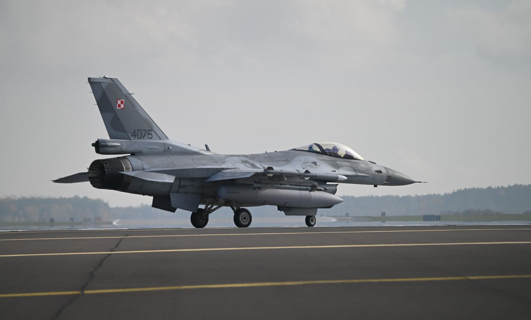 Polskie samoloty F-16
