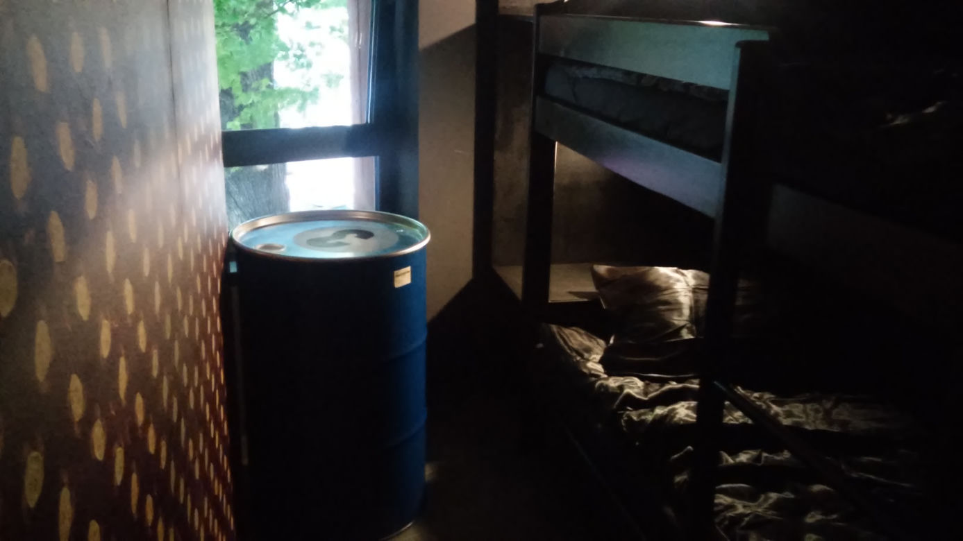 Trashroom